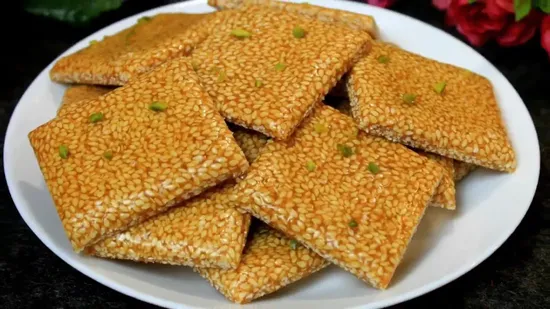 Butter Gud Patti (400gm)