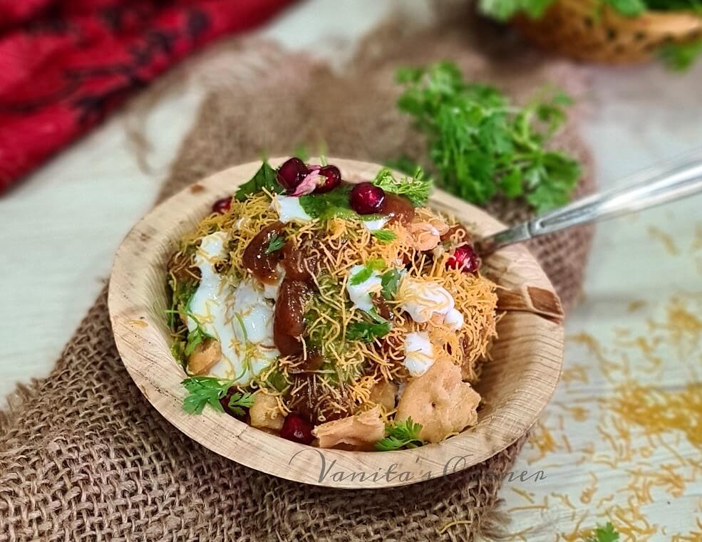 Aloo Tikiya Chaat